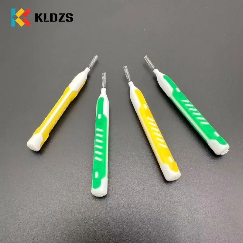 Overmolted Type I Interdental Peniculus